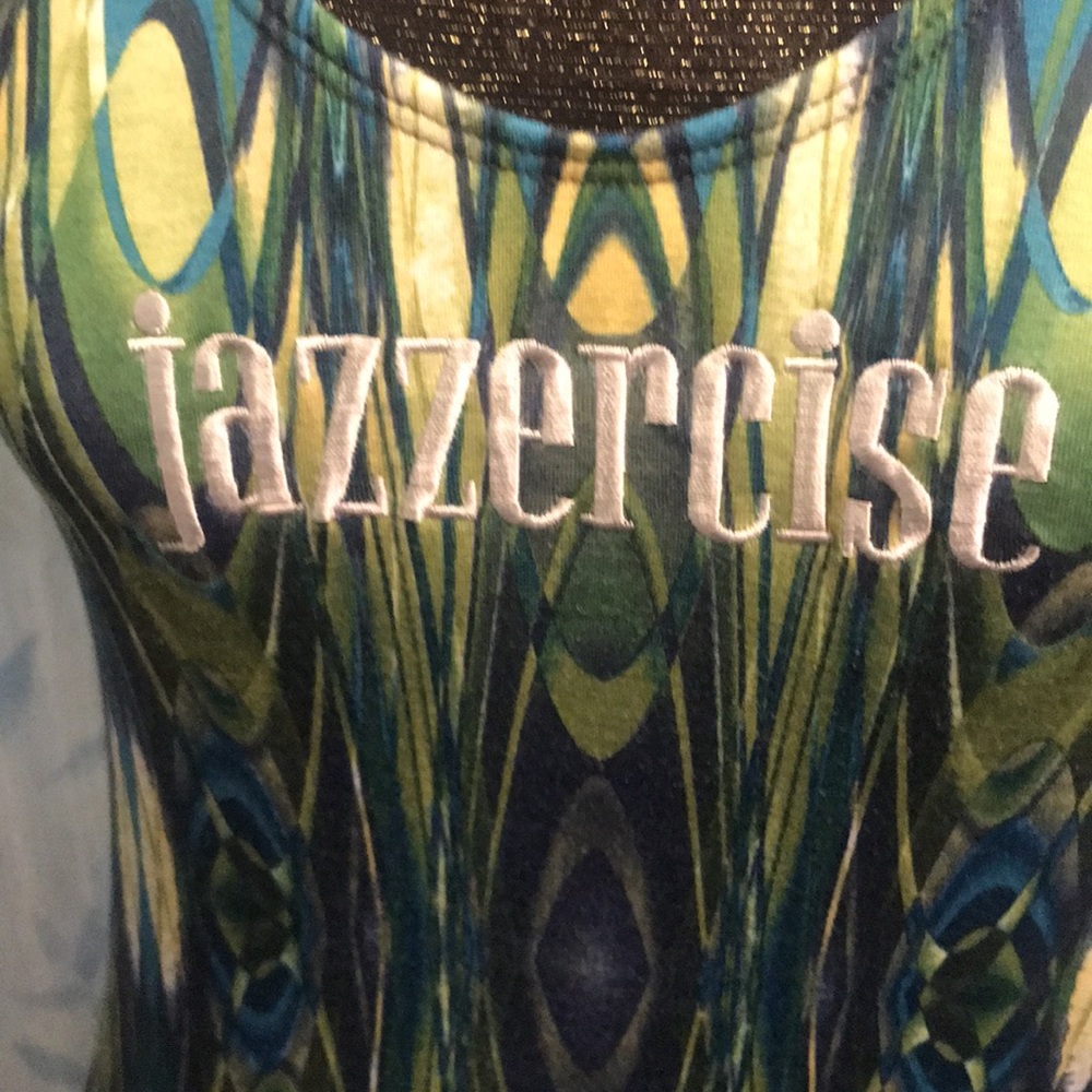 Jazzercise Athletic Top With Built-In Shelf Bra - image 4